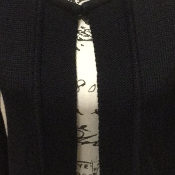Peter Nygard black sweater knit cardigan - Picture 3 of 8